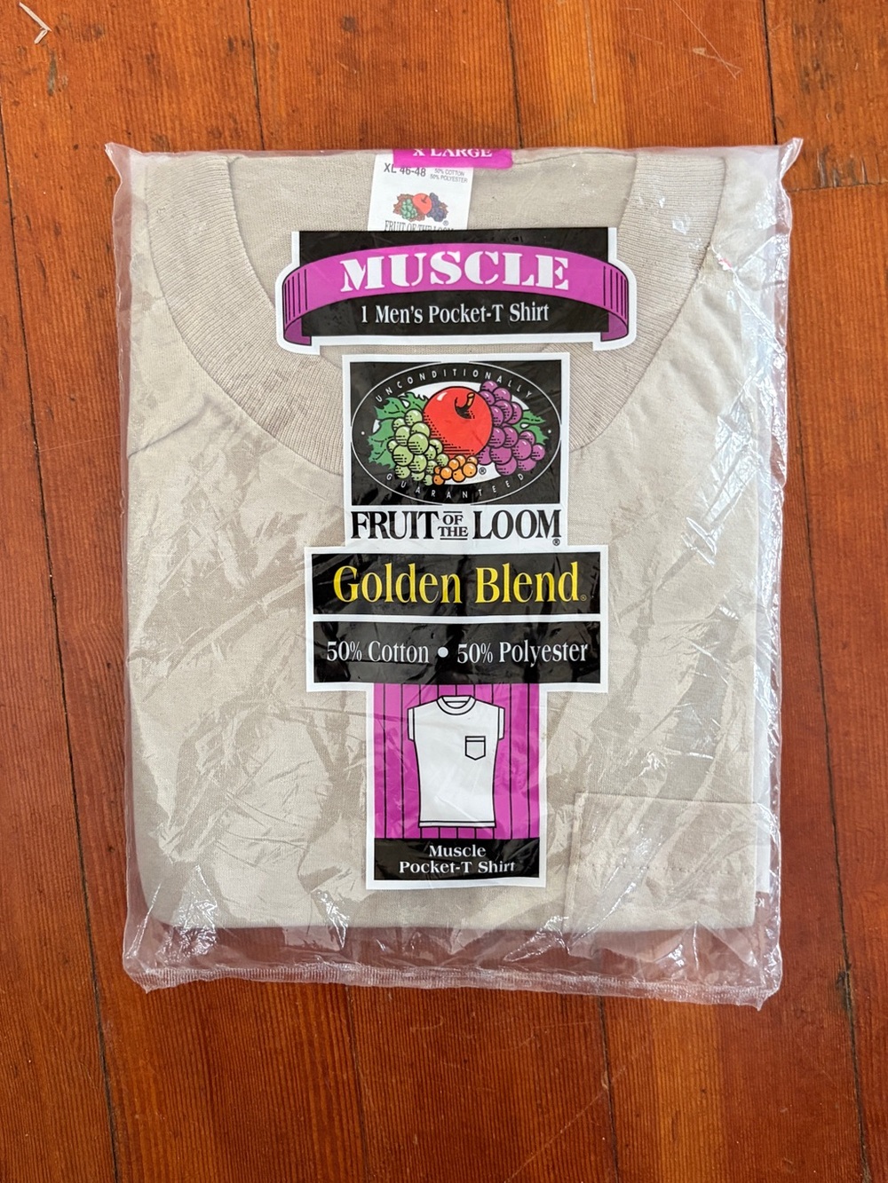 Vintage Fruit of the Loom Men's Golden Blend Deadstock NOS Pocket T-Shirt XL